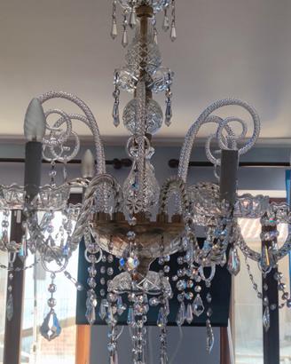 Lampadario di cristallo