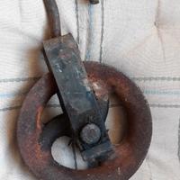 Carrucola ghisa grande