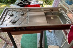 Piano cucina da camper o roulotte