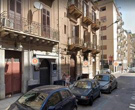 Locale commerciale Mariano Stabile