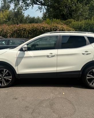 Nissan Qashqai 1.6 dci N-Connecta 2wd130cv xtronic