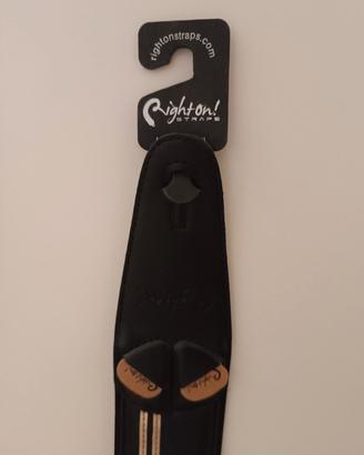 Right on - Tracolla per chitarra in pelle 