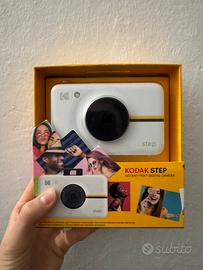 KODAK STEP INSTANT CAMERA - NUOVA