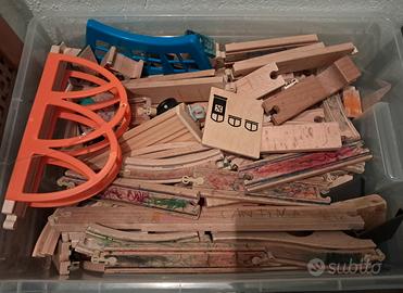 Grande lotto trenini legno Brio e Ikea Lillabo