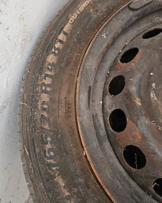 2 gomme 165/70R14 kumho