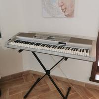 Piano digitale Yamaha DGX-300 + supporto