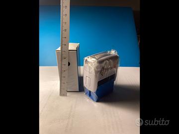 Timbri auto inchiostranti ( 4 )