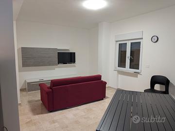Locri appartamento arredato