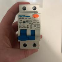 Interruttore differenziale Chint NB1L C16 0,03A