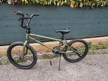Bici BMX Mongoose 20"