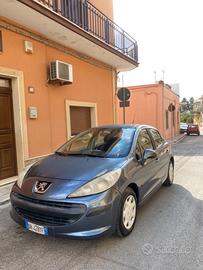 Peugeot 207 1.4 HDi 70CV 5p. ONE Line