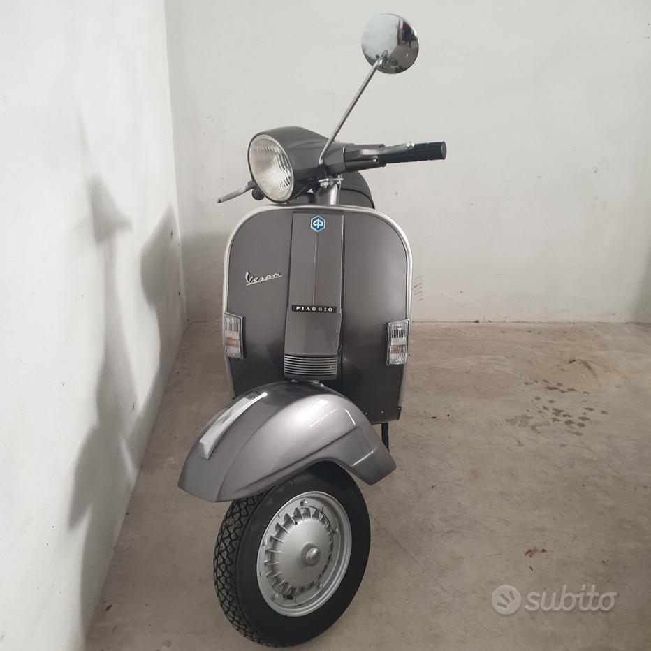 Vespa Sprint Vendesi Vespa Gts 300 Vespa Gts Vespa 150 Antica