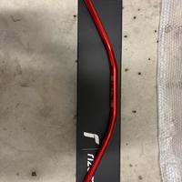 Rizoma MA006R Manubrio 22-29mm Di Diametro Rosso