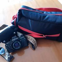 MACCHINA FOTOGRAFICA CON BORSA