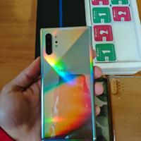 Samsung Galaxy Note 10+ plus con accessori