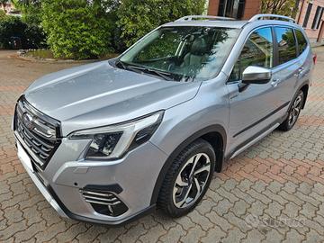 Subaru Forester 2.0 e-Boxer MHEV CVT Lineartronic 