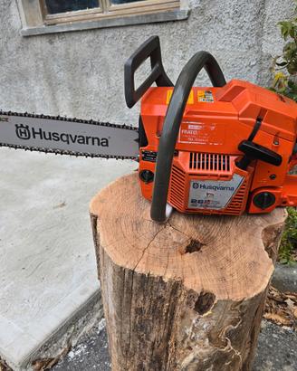 Husqvarna  262 xp