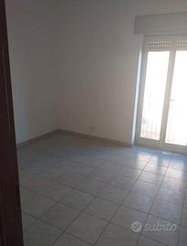 Trilocale VIA GIACOMO DINA 400 EU LIBERO SUBITO