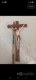 crocifisso in legno fatto a mano