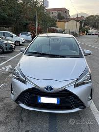 Toyota Yaris Y20 hybrid