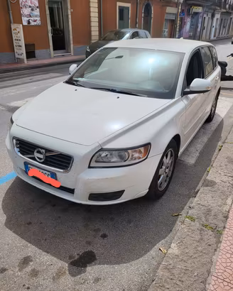 volvo V50 Polar anno 2013  km 266mila
