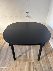 Tavolo riunioni BEKANT IKEA