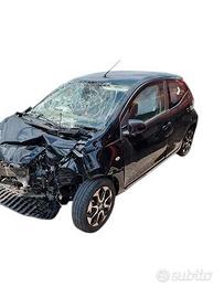 Toyota aygo 1kr 2021 1.0vvt 72 ricambi --
