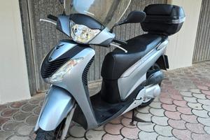 Honda sh 150i 2011 17900 km