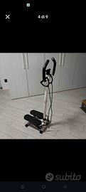 stepper verticale con manubrio e display 
