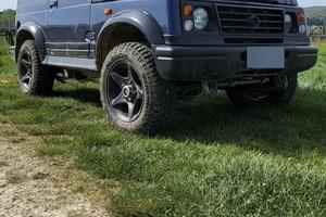 suzuki samurai