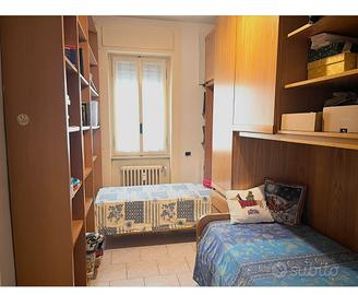 Mobile cameretta con 2 letti