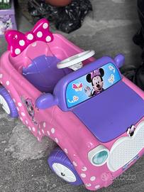 Macchina di Minnie elettrica