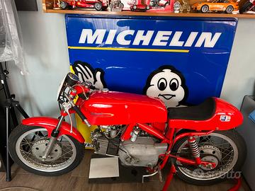 Harley DavidsonAermacchi 350 del 1964