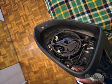 specchietto destro con manovella golf 8 