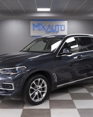 BMW X5 xDrive30d MHEV 48V xLine Auto
