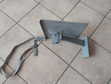 Supporto a muro orientabile