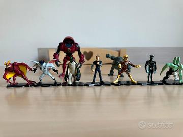 Lotto 9 personaggi BEN 10  da collezione