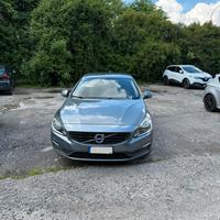 Volvo V6 - 2017 - cambio automatico