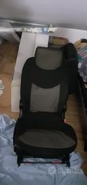 seggiolino posteriore destro fiat Multipla