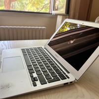 MacBook Air 11” (2015) - Bologna