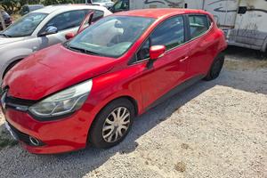 RENAULT CLIO C.NATIONAL SINISTRATA MARCIANTE