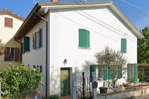 Appartamento con ingresso indipendente e giardino