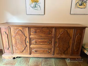Credenza in noce