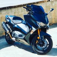 YAMAHA T-MAX 530
