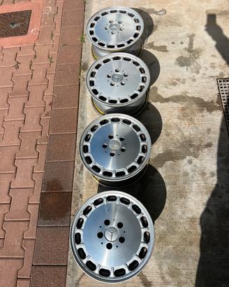 Cerchi in lega mercedes 190e