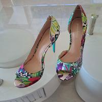 Scarpa alta elegante 