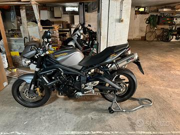 Triumph street triple 675 r