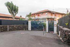 Appartamento - Tremestieri Etneo