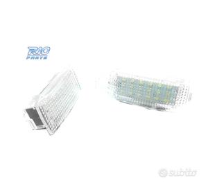 FANALI A LED PER PIEDI E PORTE BMW F30 F20 E84 F01