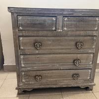 Cassettiera con specchio a finestra